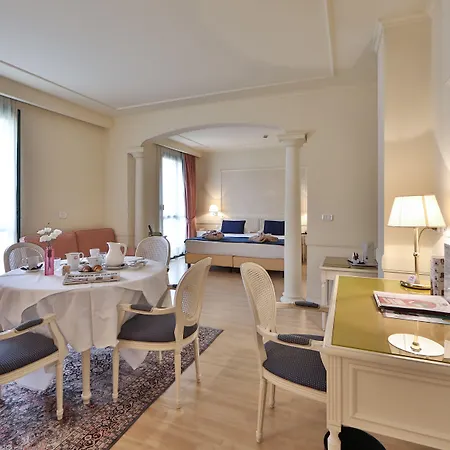 San Marco & Formula Club