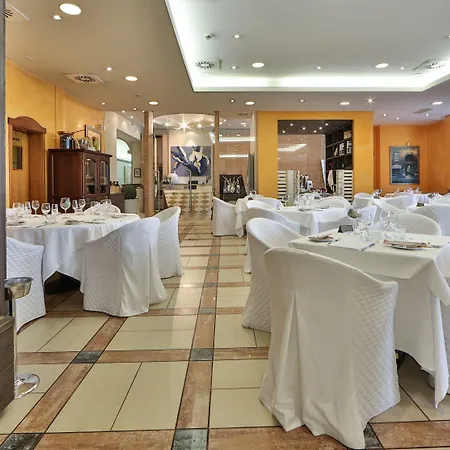 San Marco & Formula Club מלון 4*